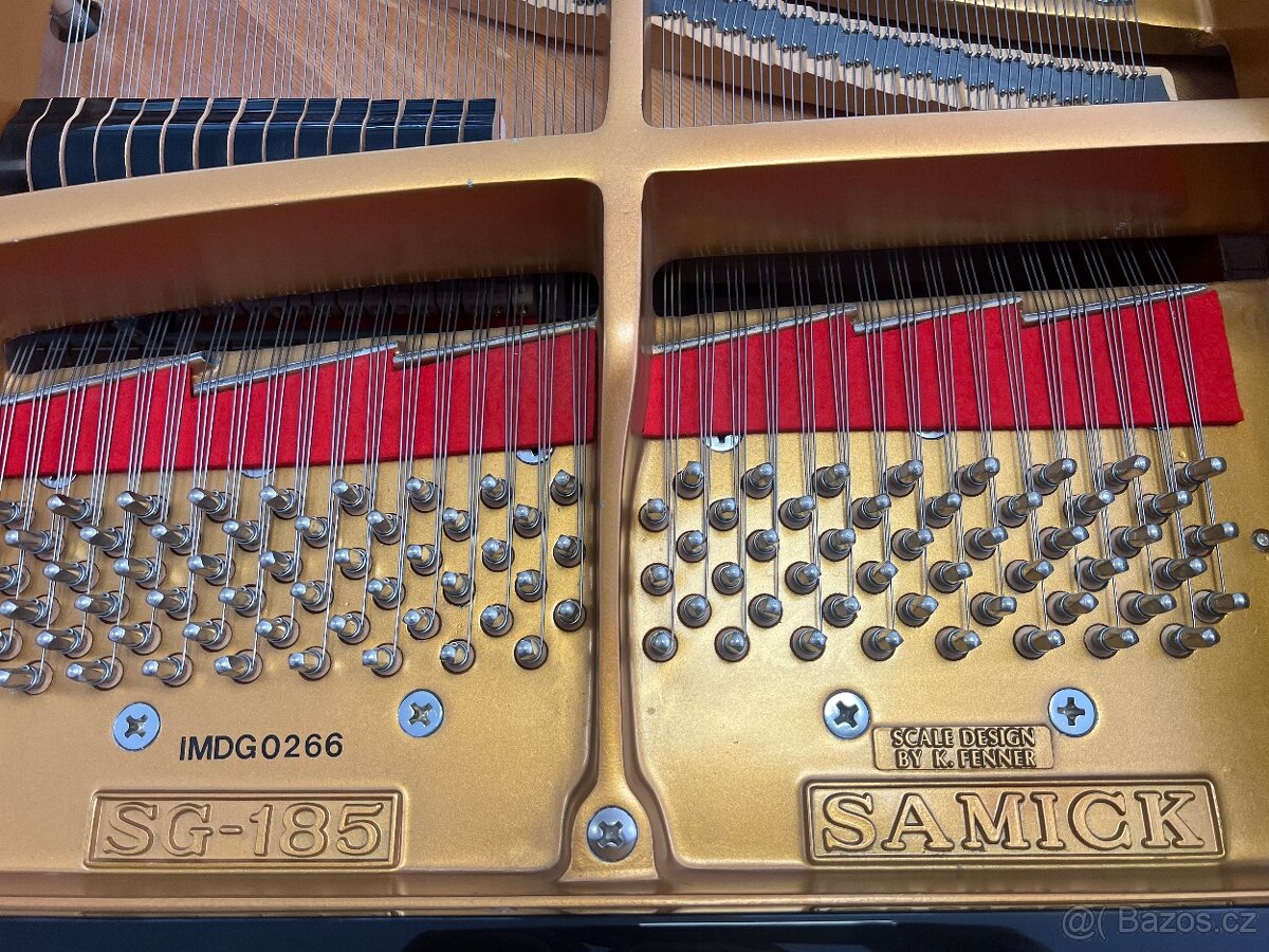 Klavír Samick se zárukou 2 roky. Doprava zdarma, - 18