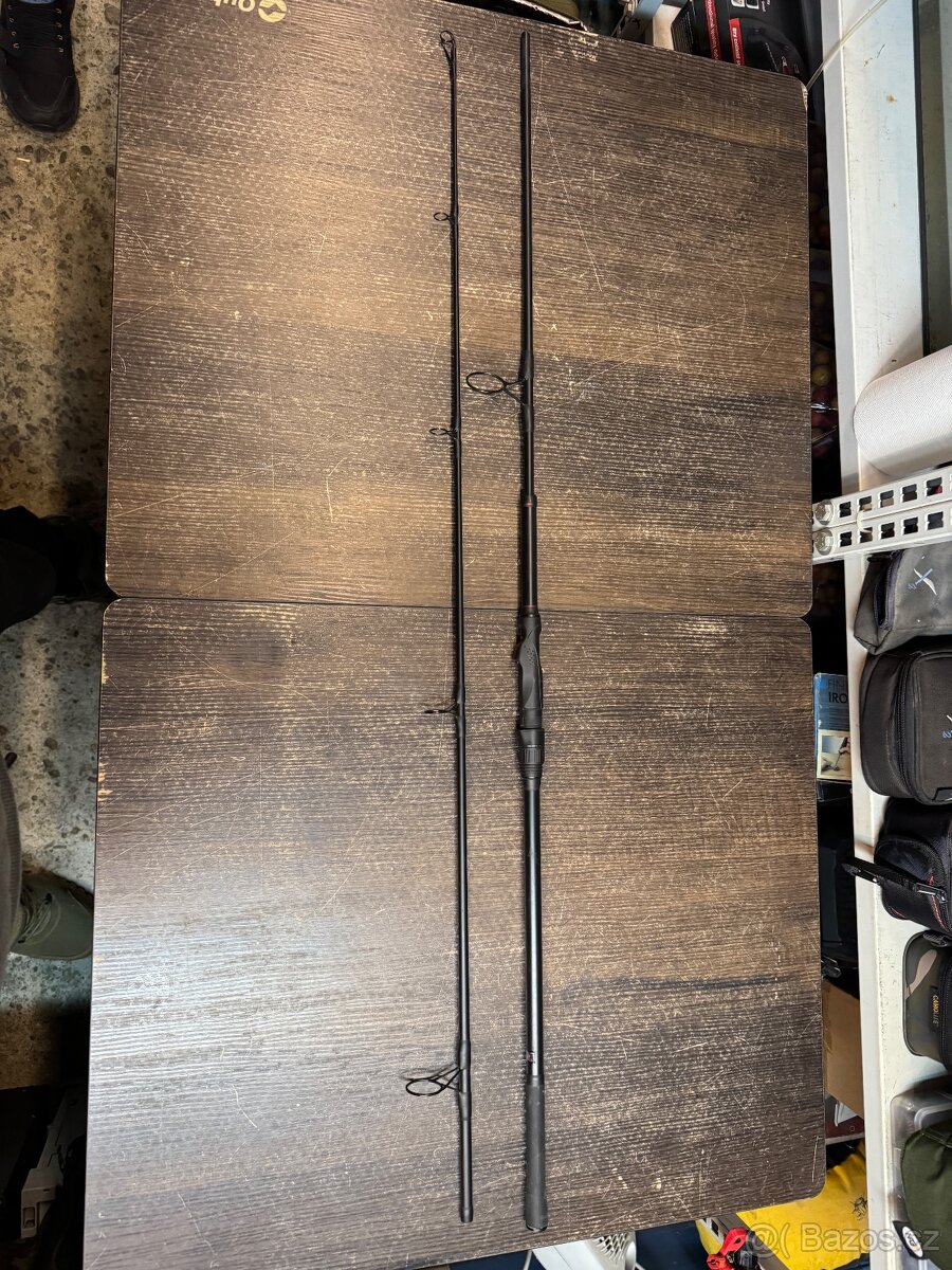 Plavacka- feeder- kapraky - 18