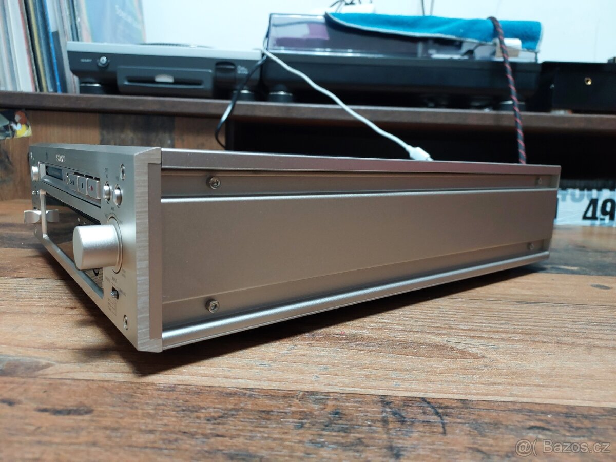 Sony MDS-J3000ES - 18