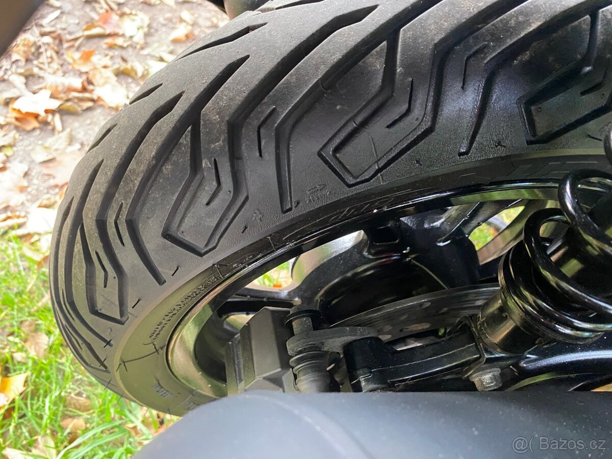 Yamaha Tricity 125 Led - 18