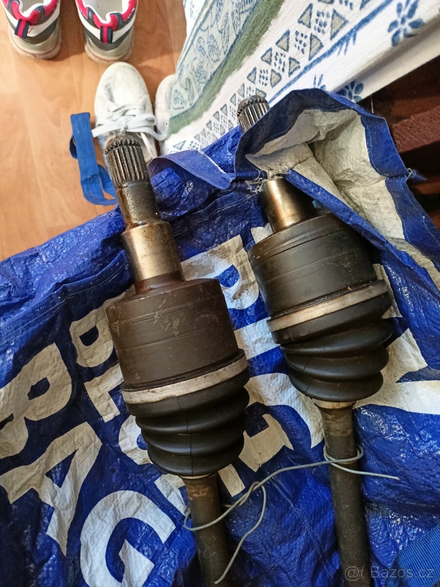 Mnoho dílů na Ford Cortina MK3 labuť Capri Taunus Escort - 18