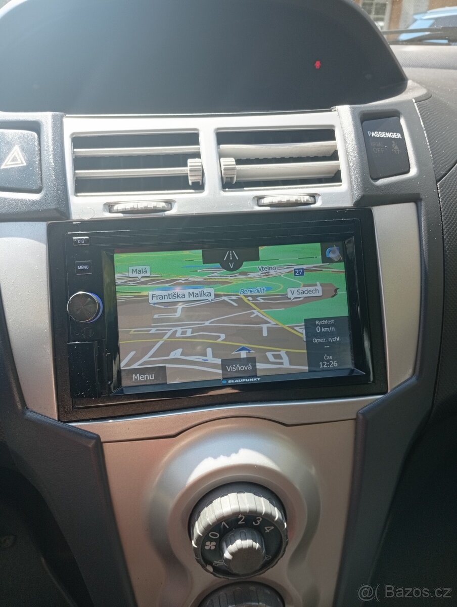 Toyota YARIS 2007 - 18