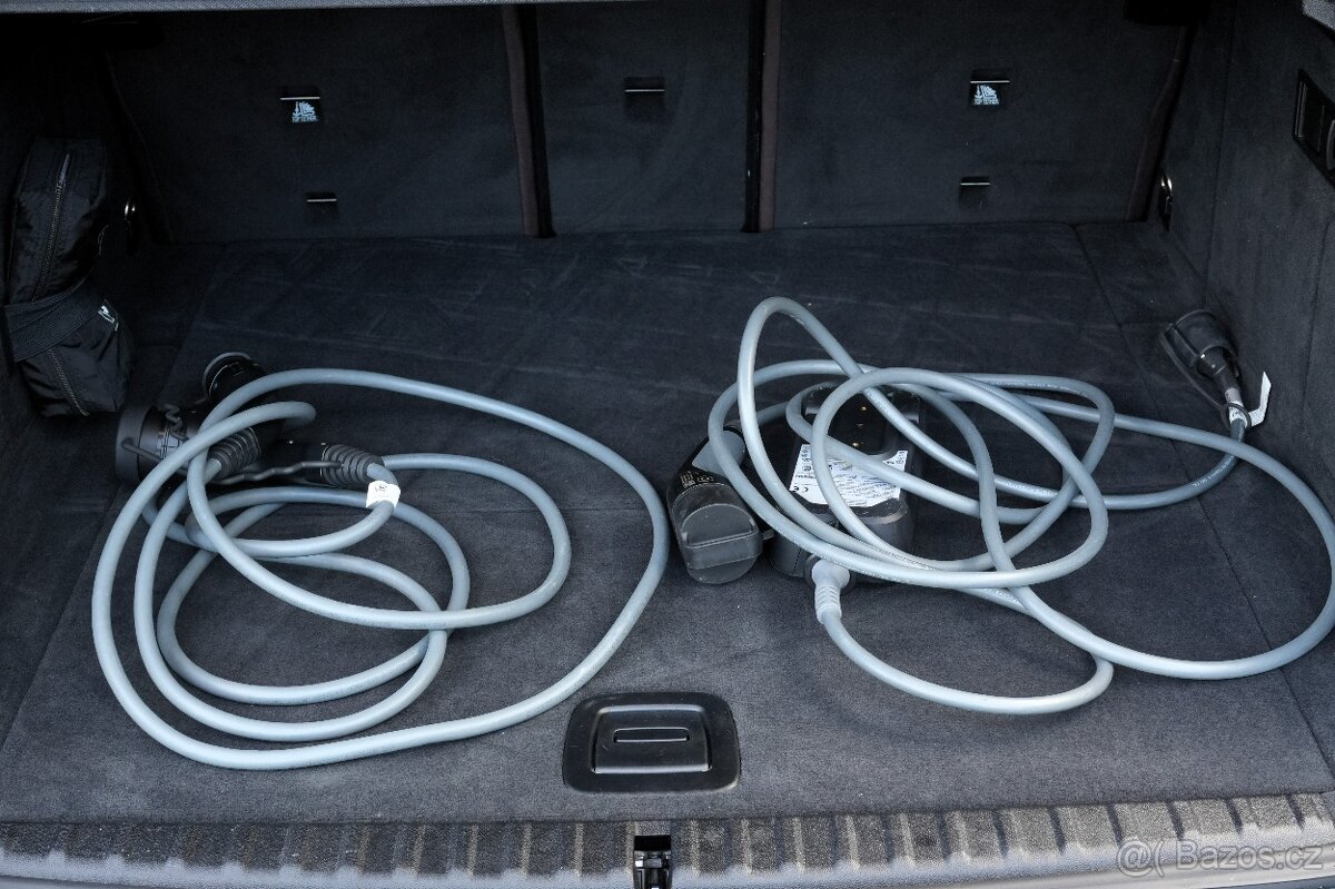 BMW IX xDrive 50 385 kW, Panorama, Tažné, Záruka, SoH 97.5% - 18