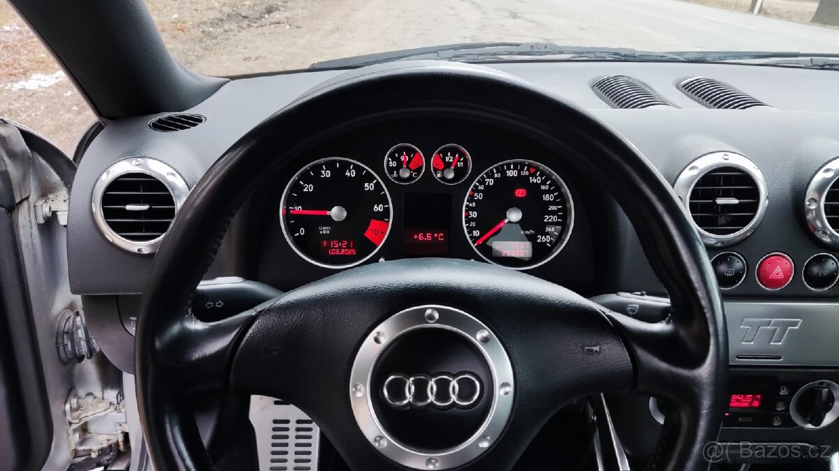 Audi TT 1.8.T 165kw quattro APX 1999 - 18