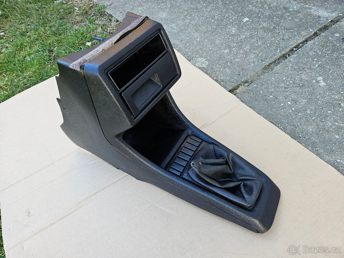 Náhradní díly z rozebraných VW Golf mk2 - 18