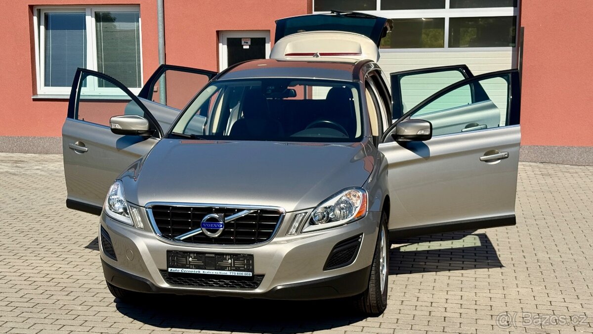 Volvo XC60 //2.4 D4//120kW//AWD//107TKM//SERVIS//1.MAJ// - 18
