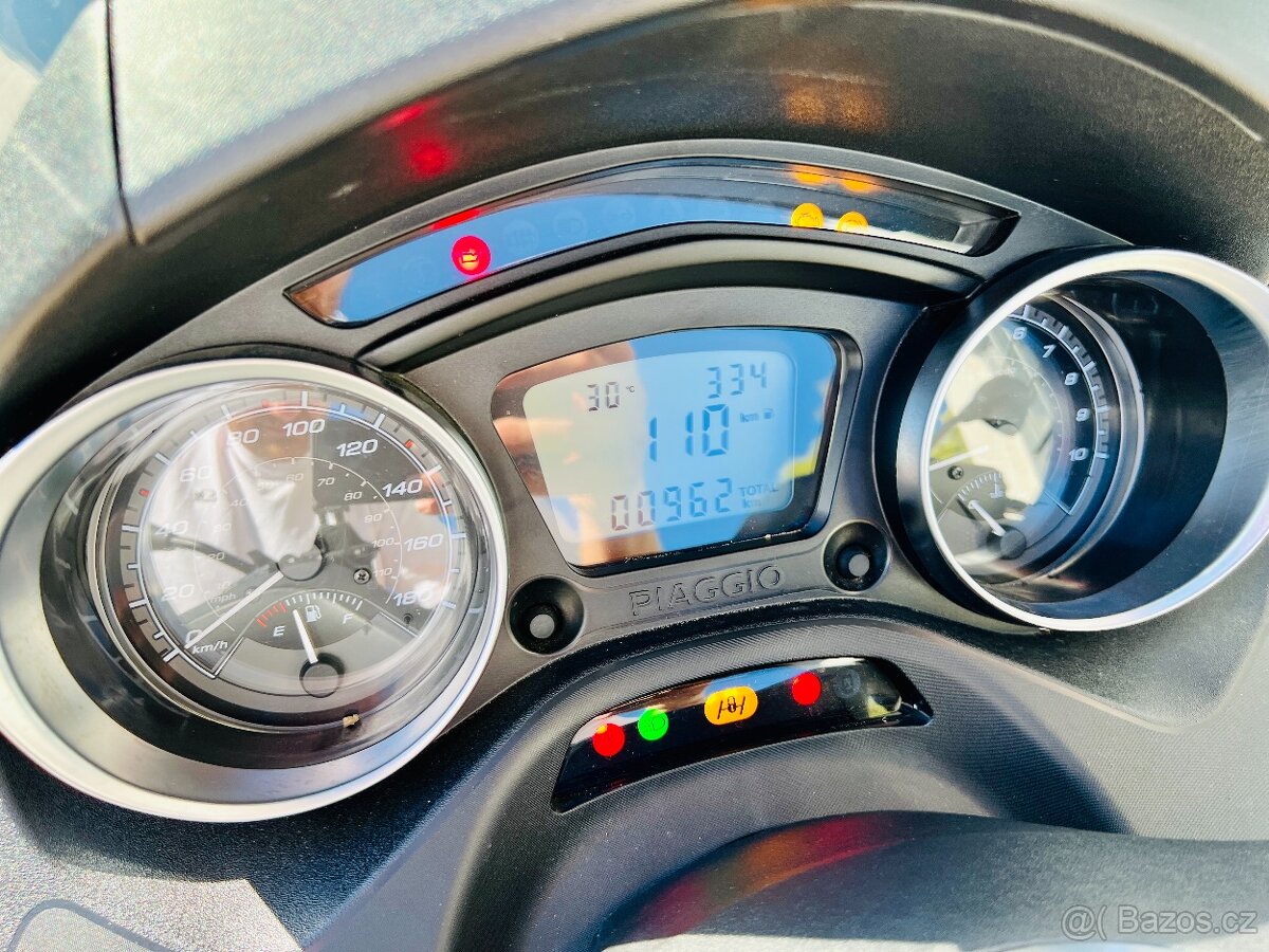 Piaggio MP3 300 HPE, možnost splátek a protiúčtu - 18