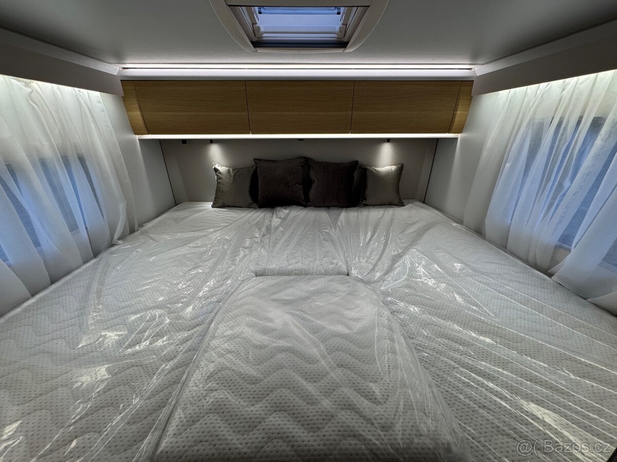 ADRIA CORAL XL 660 SL, 180 PS, AKČNÍ CENA, Alkovna - 18