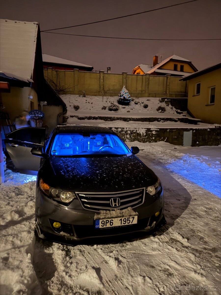 Honda Accord 8 2.4 - 18