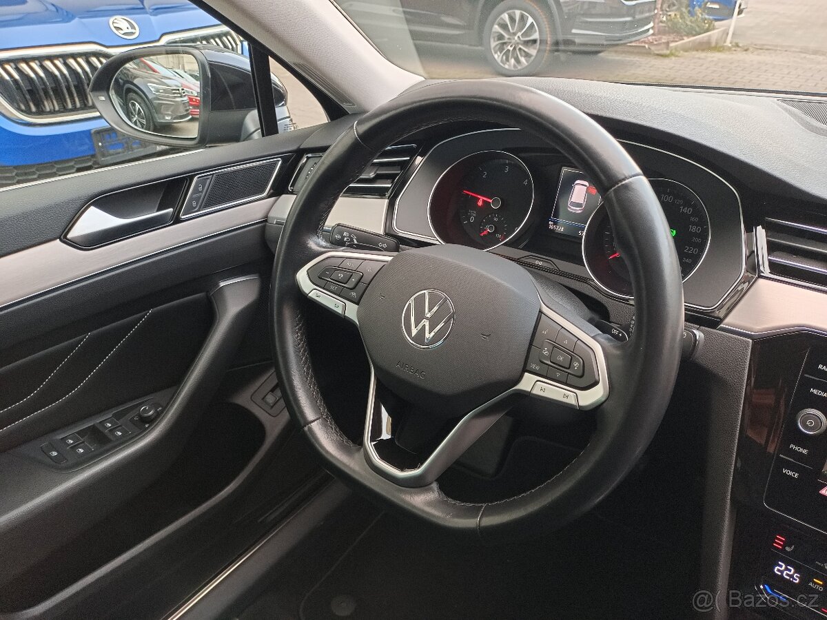 VW Passat B8 Variant Elegance TDI DSG - záruka Autodraft - 18
