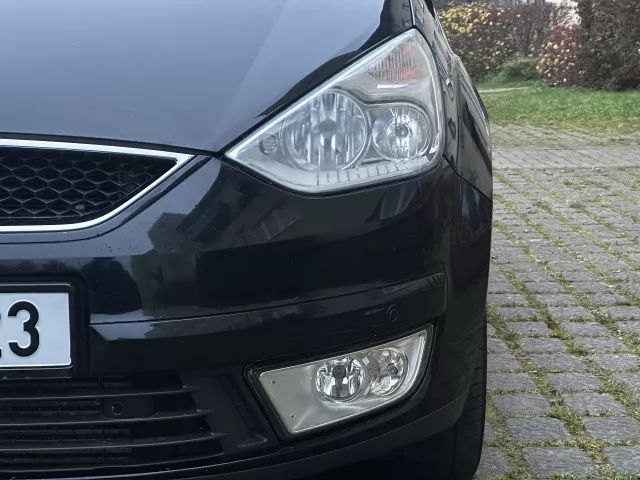 Ford Galaxy 2.2 TDCi 129kW Titanium 7 míst Navi Tažné Hagusy - 18