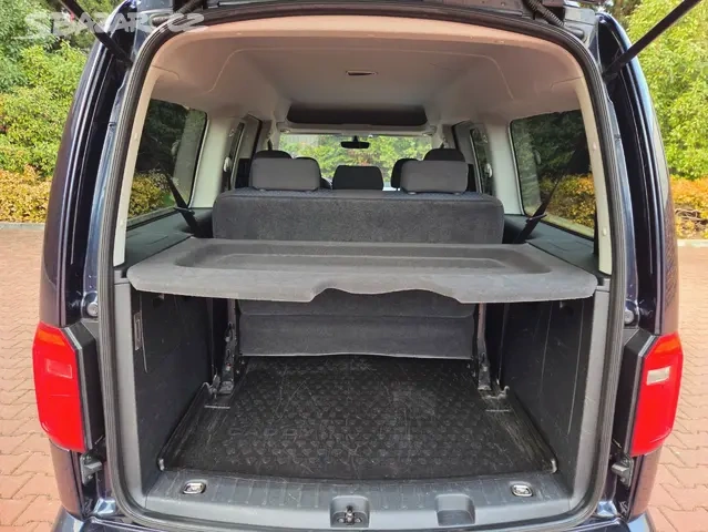 VW Caddy Maxi 2.0 TDI 110kW,7.Míst,Navi,Tažné,2015 - 18