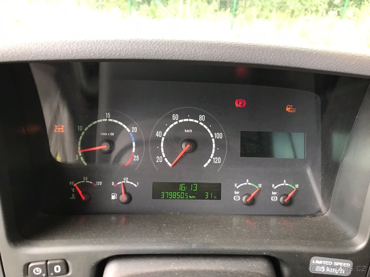 Scania přepravník pro auta - 18
