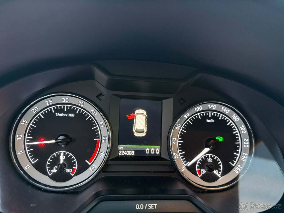 Škoda Octavia Combi 2.0 TDI Style DSG EU6 - 18