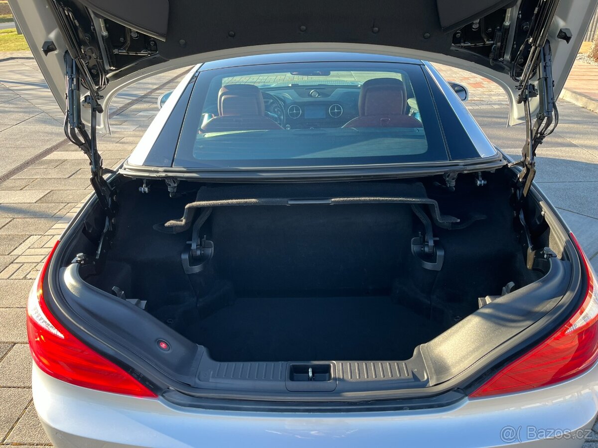 Mercedes-Benz SL400 - 18