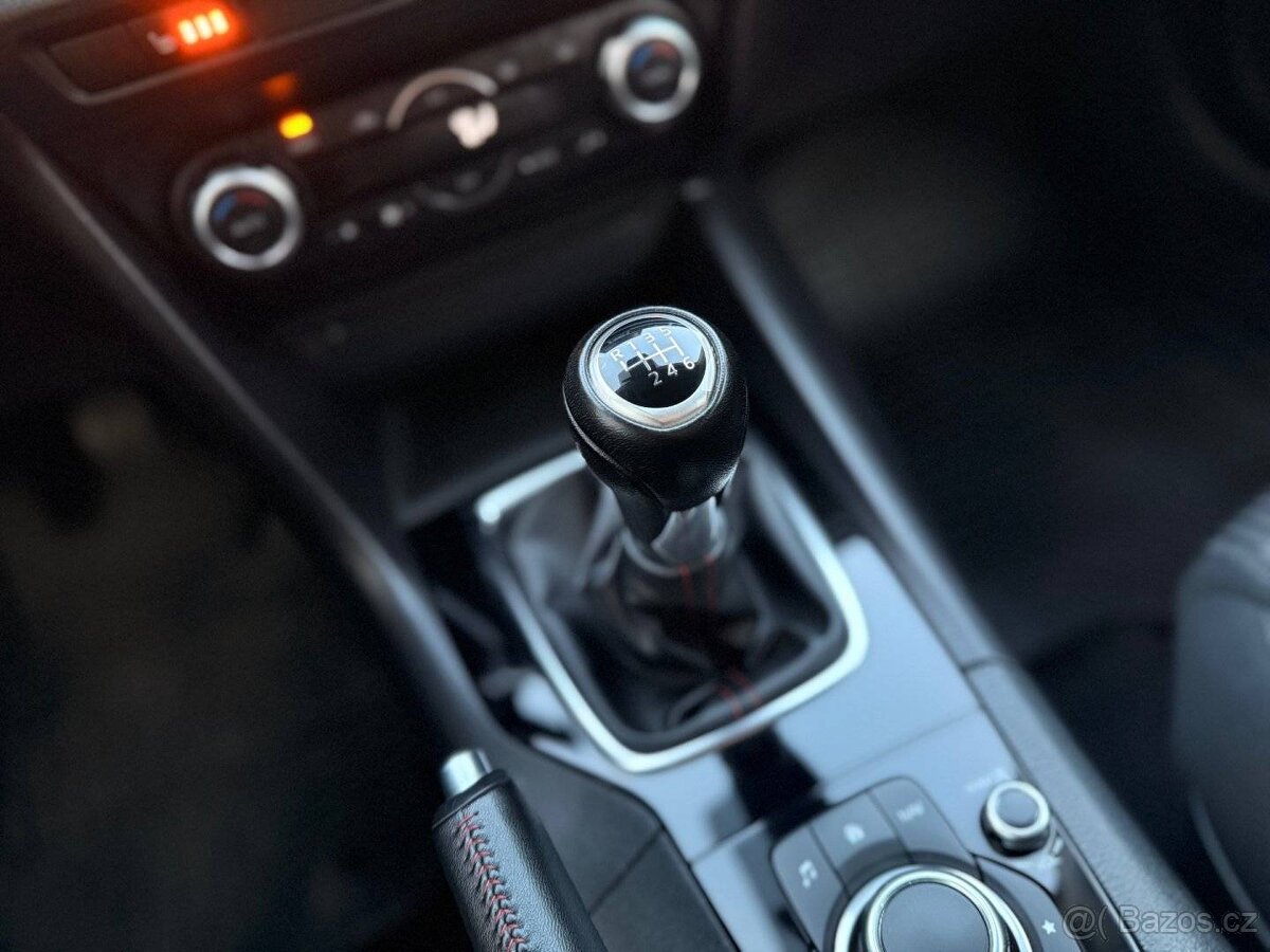 Mazda 3, 2.0 88kW, ČR, 1.Maj, SERVISKA, TZ - 18