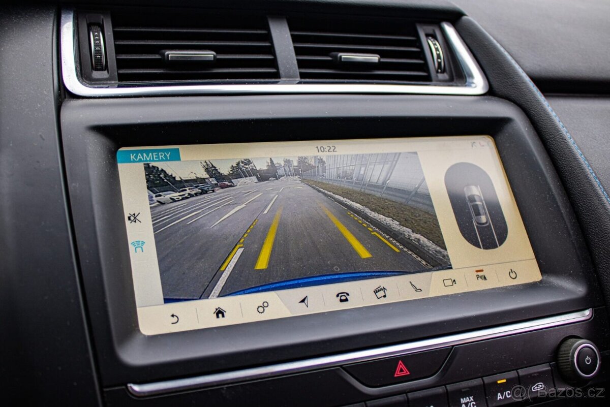 Jaguar E-Pace 2.0 R-Dynamic SE AWD A9 132kW - 18