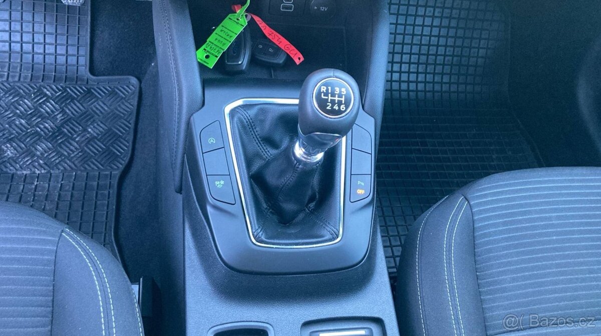 Ford Kuga - 18