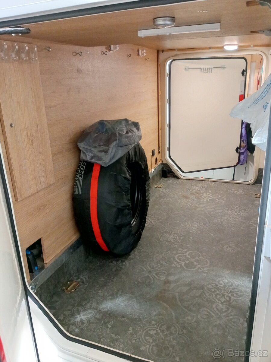 Obytný CI Horon 83 XT,2022, Ford tr. 2,0 ,170 PS,49 tis k - 18