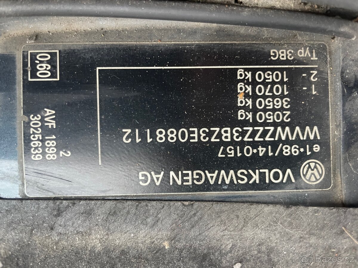 VW PASSAT 1.9TDI 96kW variant - 18