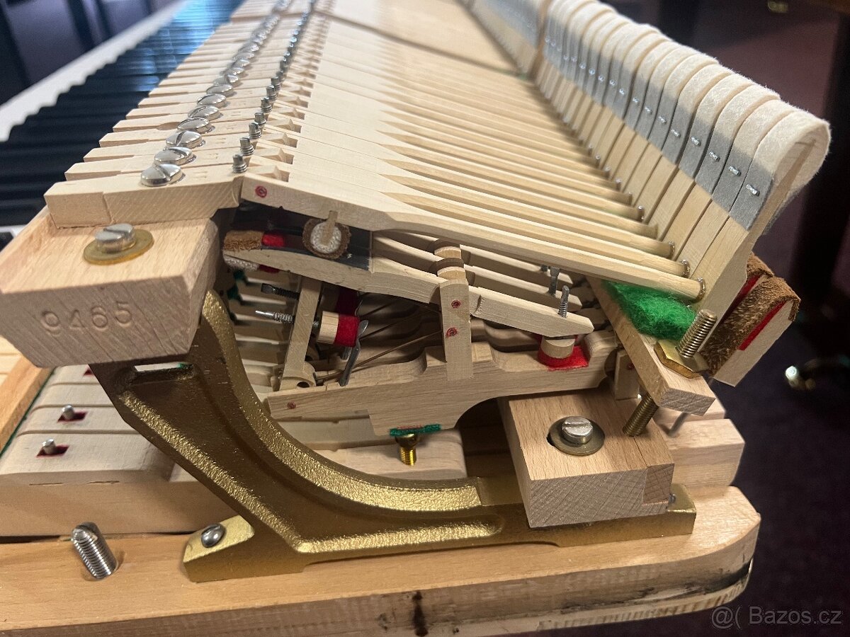 Křídlo Petrof mod.IV se zárukou, doprava zdarma. - 18