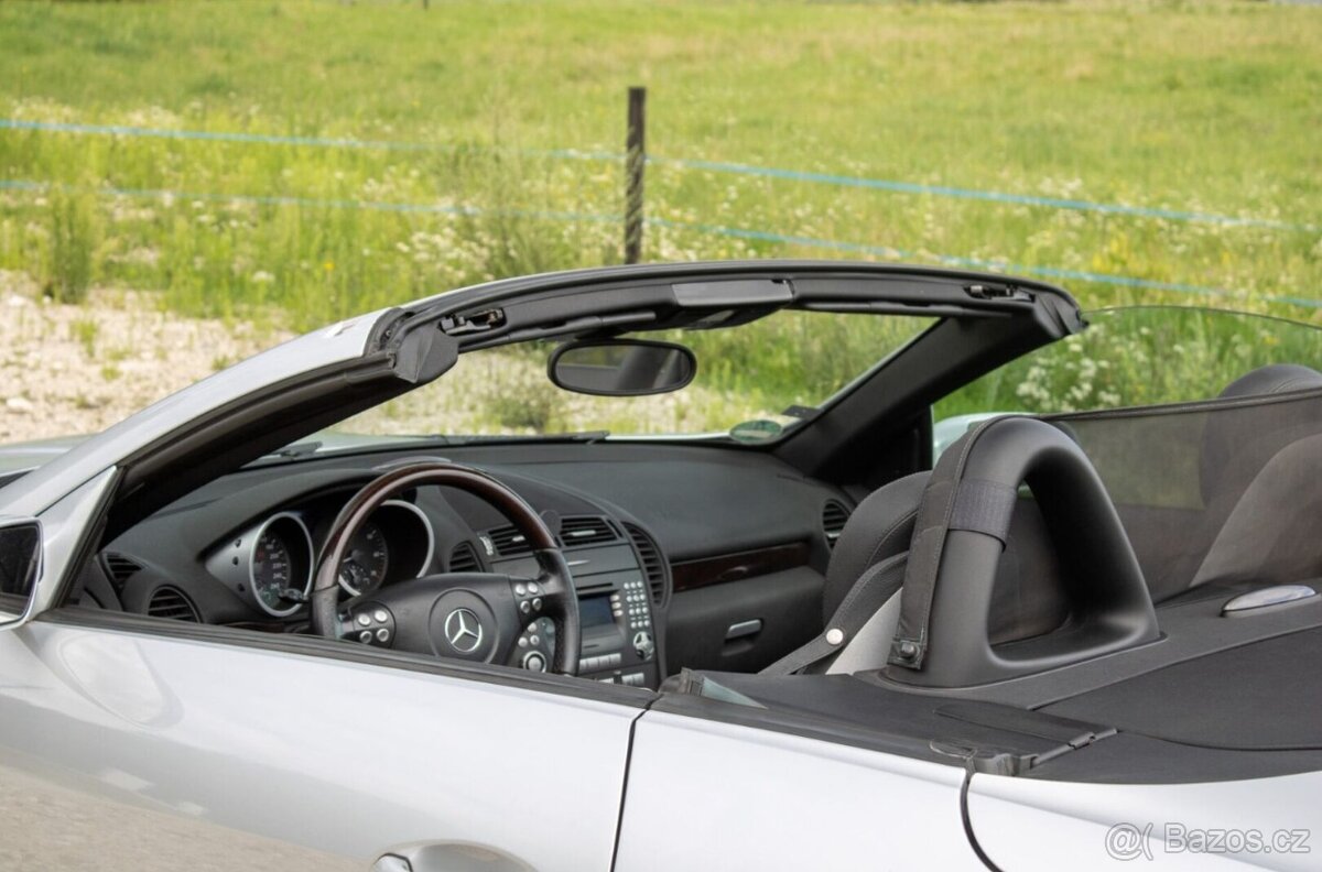 Mercedes-Benz SLK 350 - 18