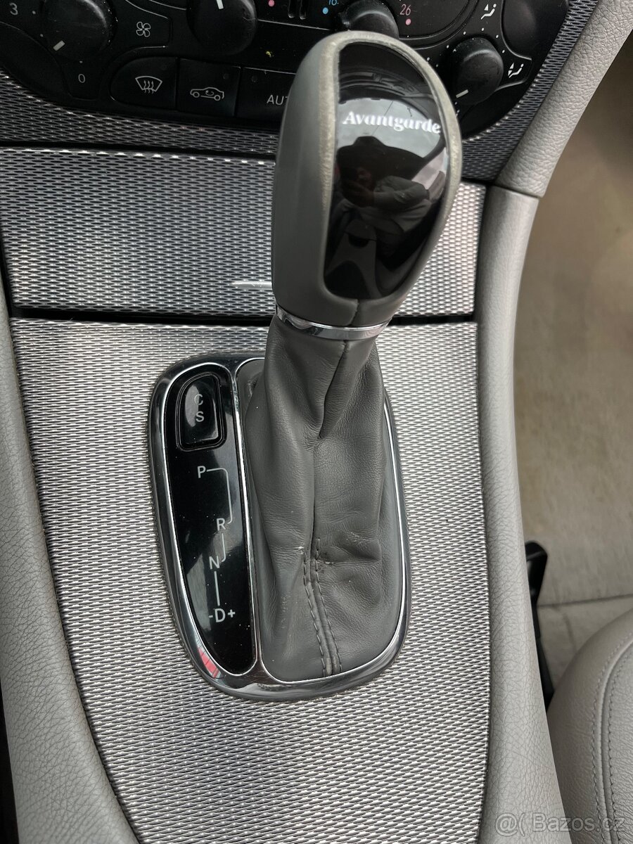 Mercedes-Benz CLK AvantGarde 270 CDI 125kW = Top Stav = - 18