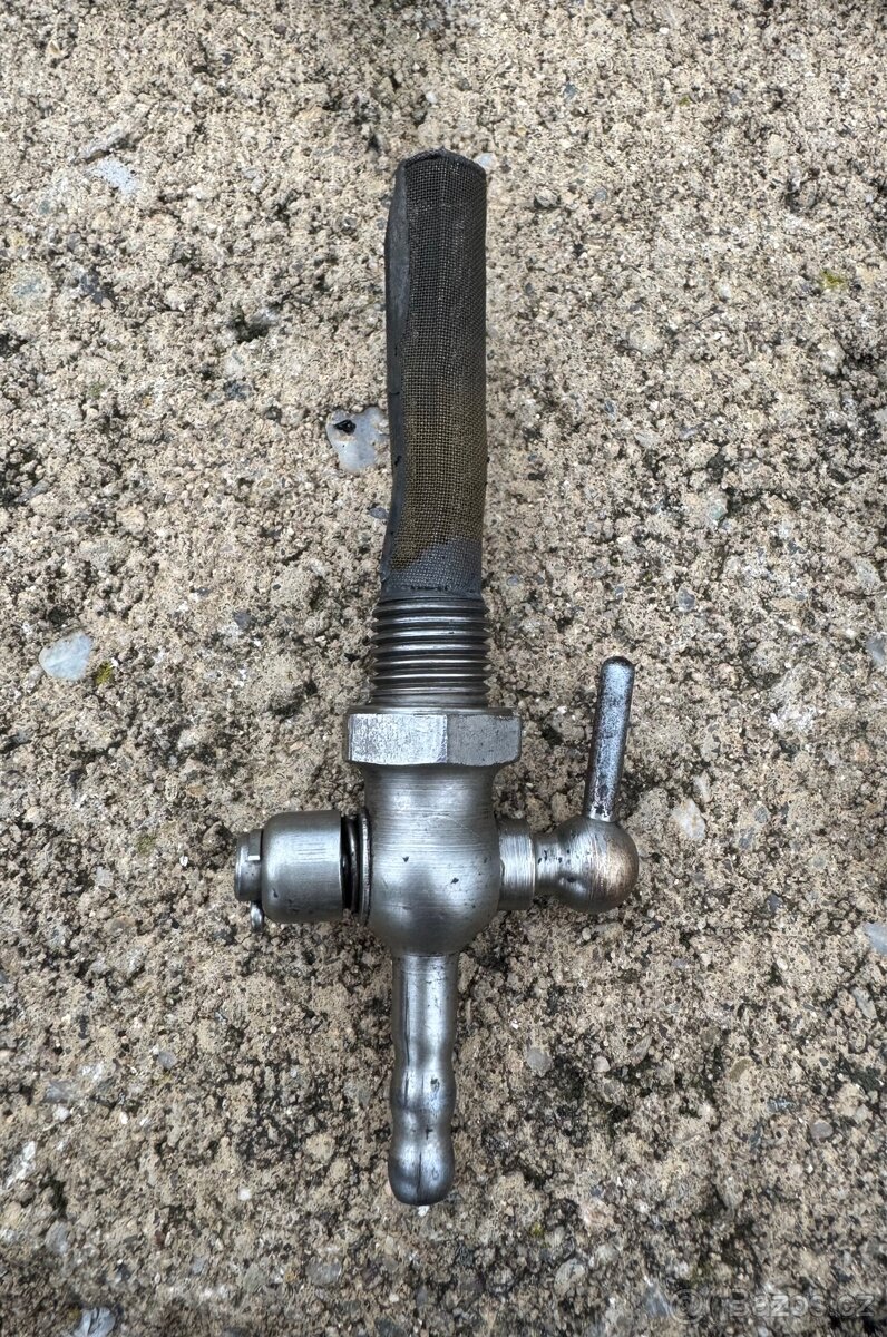 Jawa pérák, kyvacka, Ogar, CZ, Manet - paliváky - 18