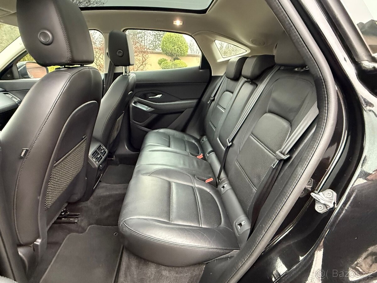 Jaguar E-Pace 2.0 I4 S - 18