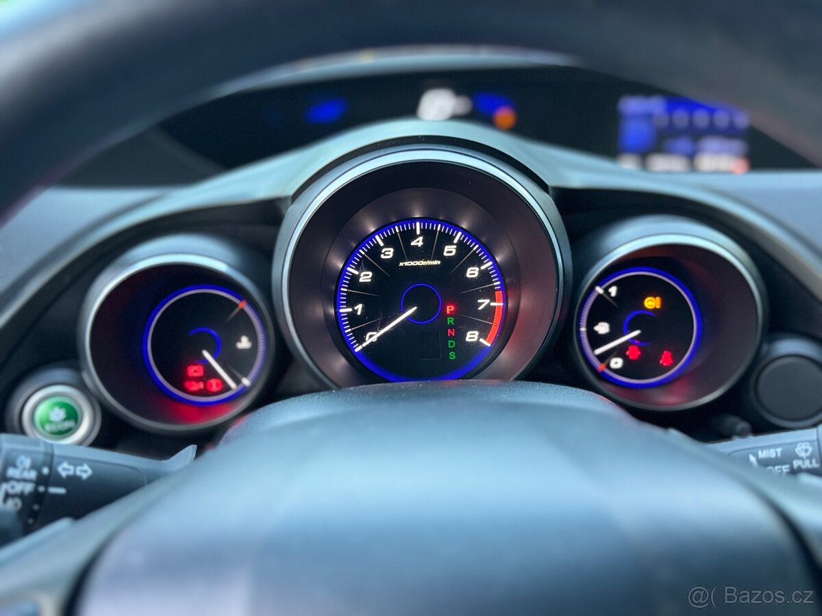 Honda Civic 9G pouhých 42 000 km, po Senior Majiteli - 18