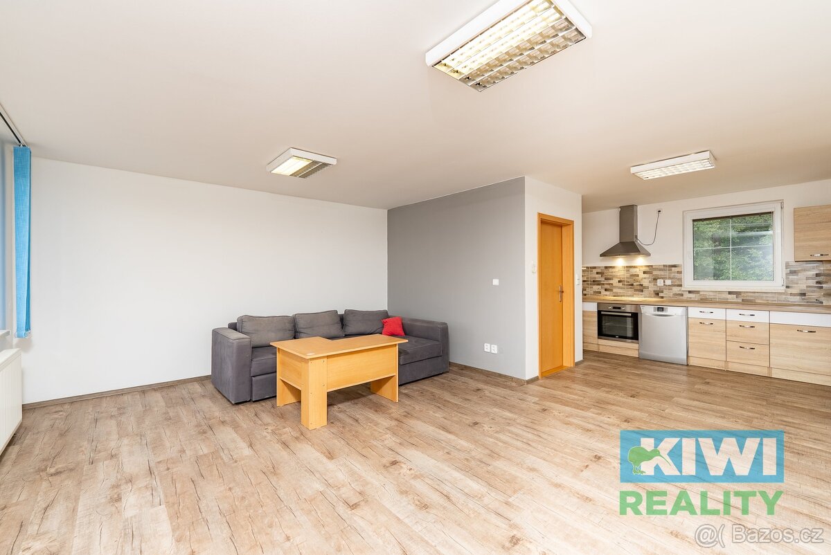 Pronájem, rodinný dům, Kaňovice, ev.č. 1537 - 18