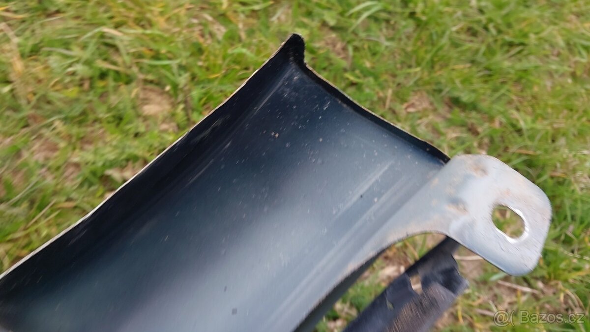 Mercedes W163 - Blatník LP Černý - 18