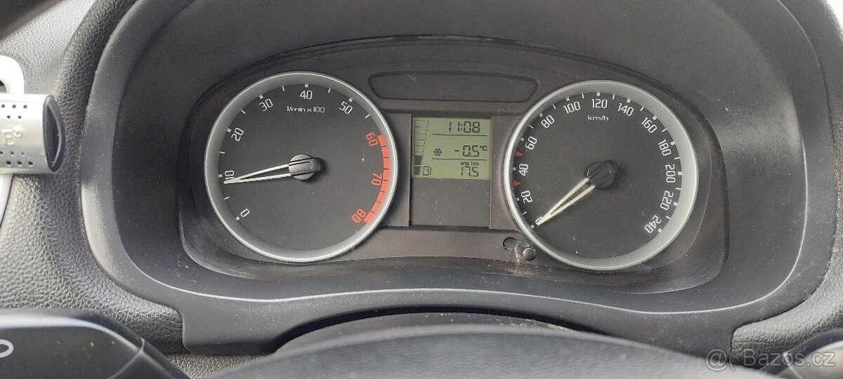 Prodám škoda fabia 1.2htp - 18