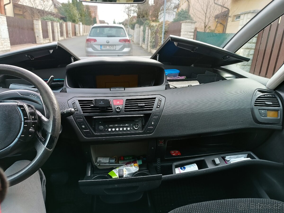 Citroen Picasso 1,6HDI , 80kw, super stav, rodinný vůz - 18