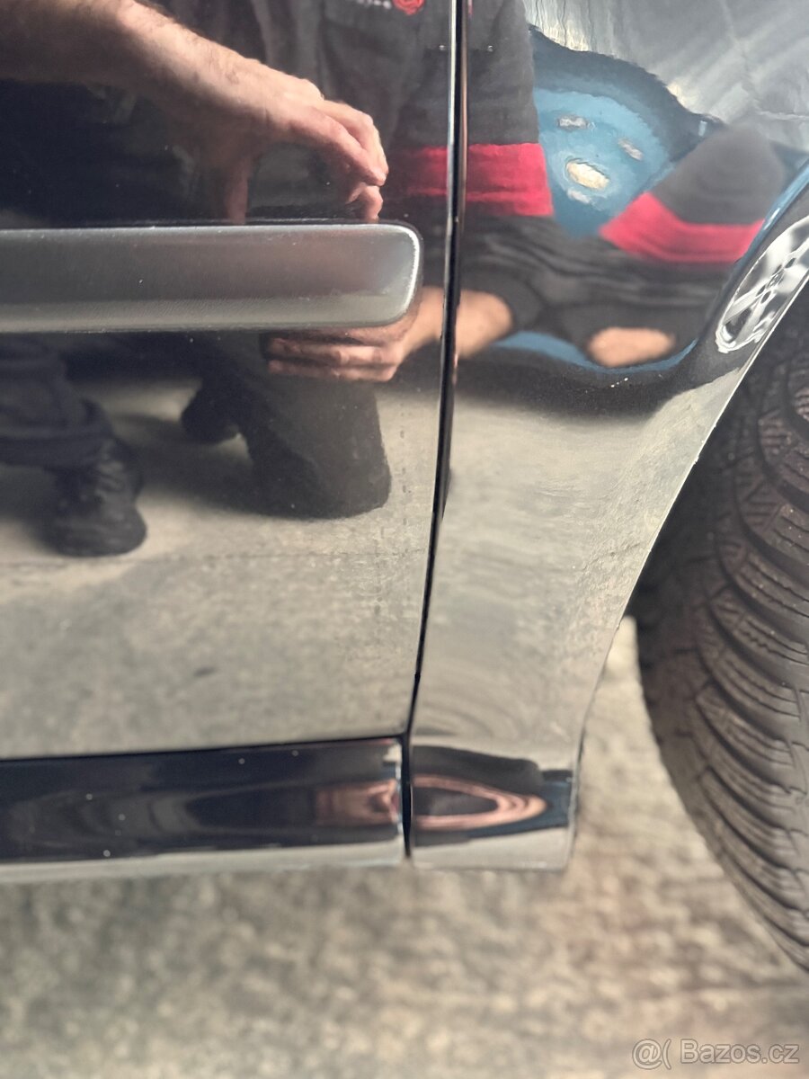 Škoda octavia 1.8t Tour 2007 černá perleť - 18