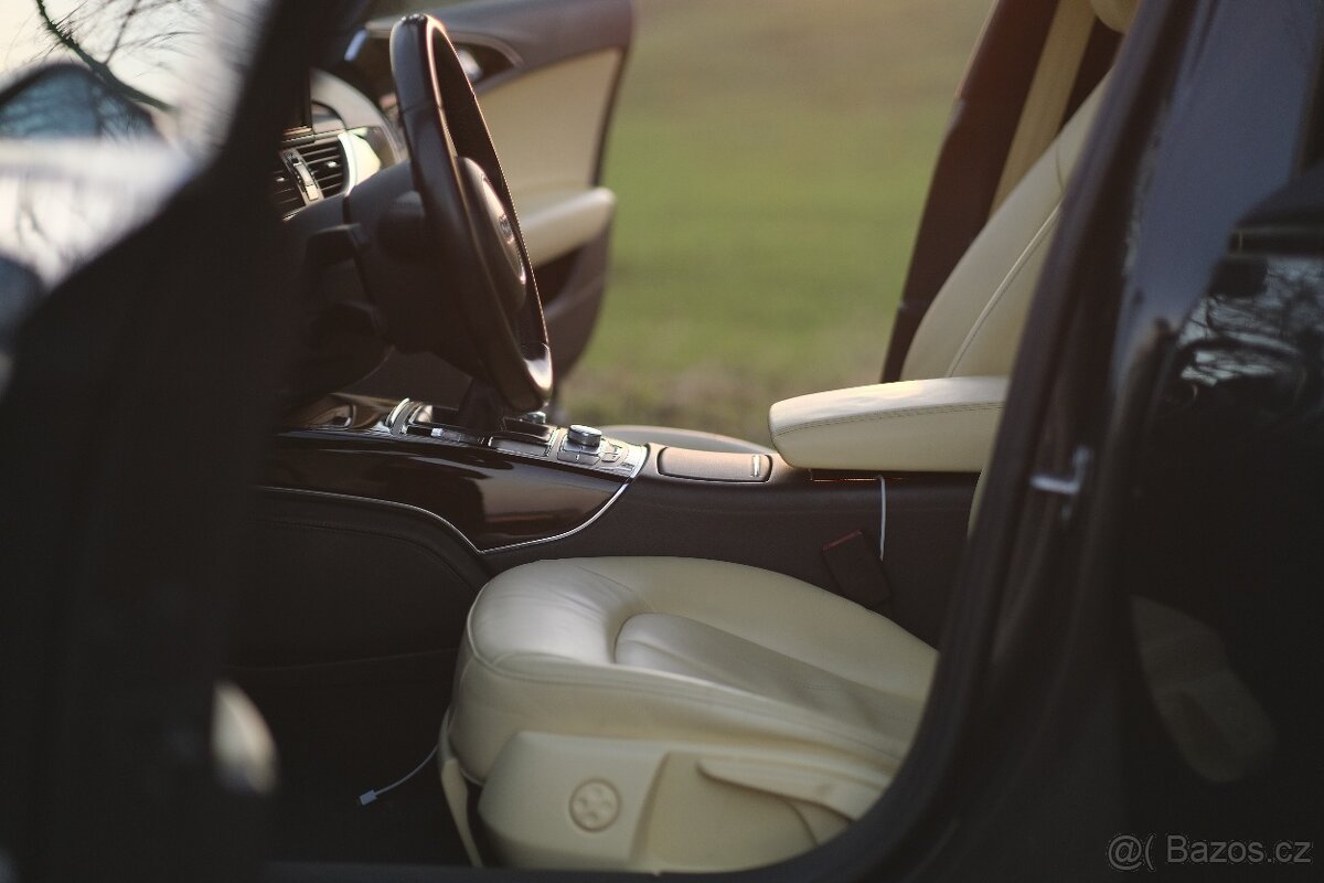 AUDI A6 2.8 V6 FSI manual, 2014, TOP STAV - 18