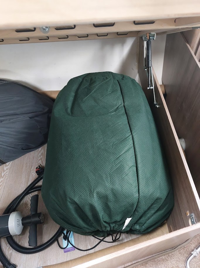 Karavan HOBBY 545 KMF De Luxe, r.v.2016 - 18