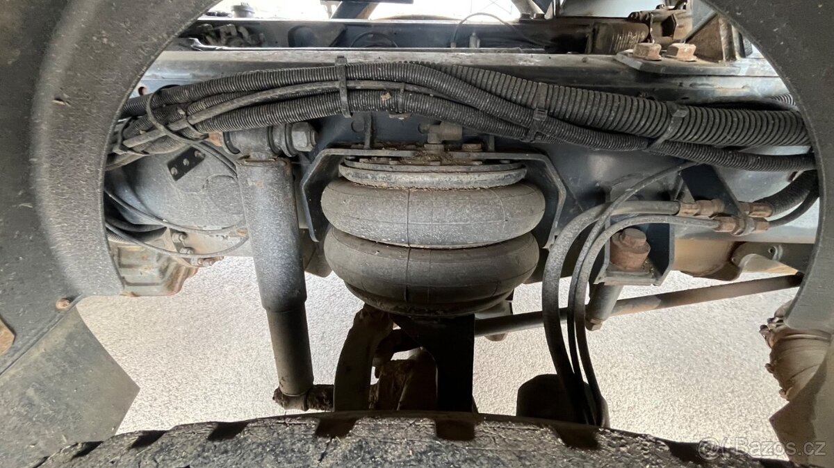 TATRA T 158 PHEONIX 8X8 RETARDÉR - 18