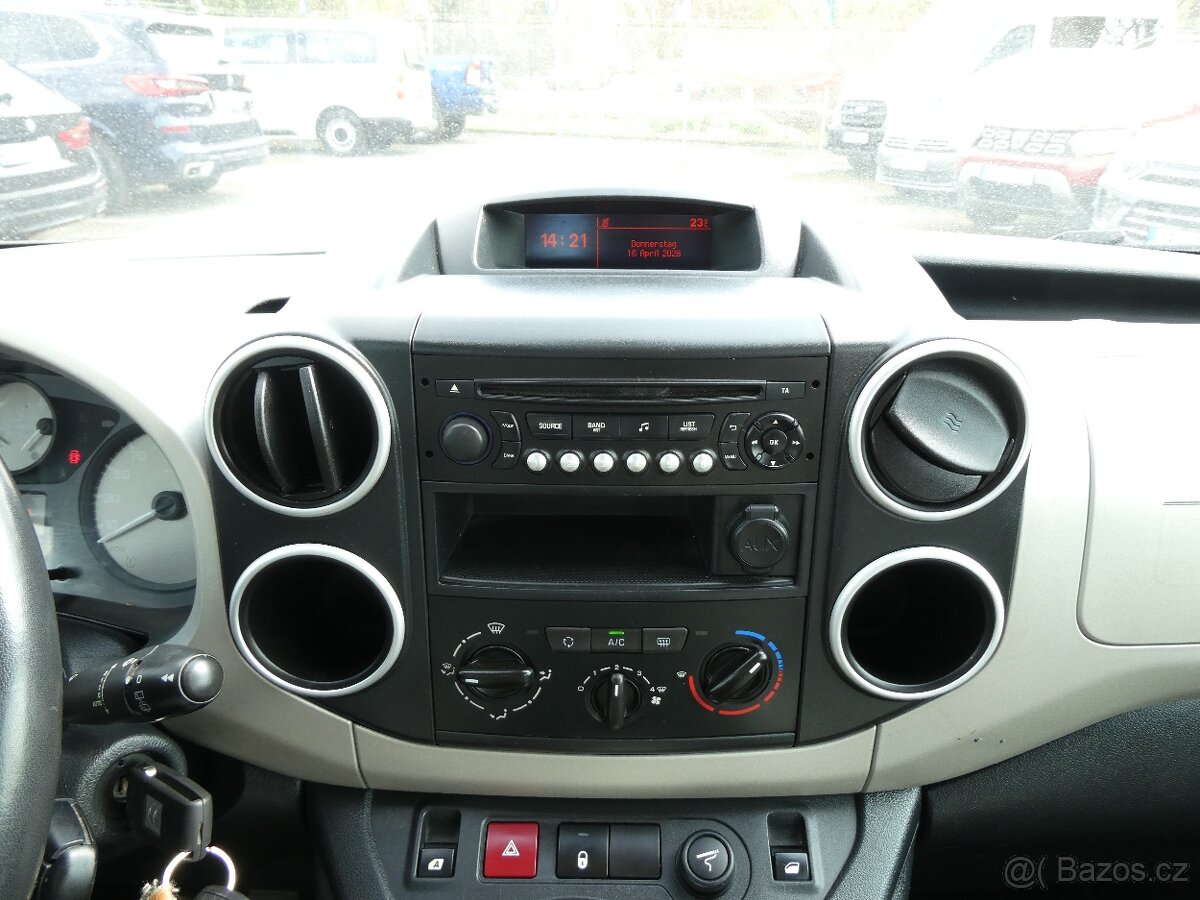 Citroën Berlingo 1.6 HDi 73kW MULTISPACE, závěs - 18