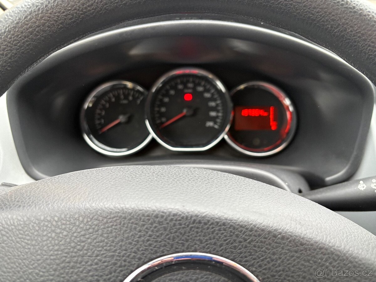 Dacia Logan MCV 1.2i, 1. majitel - 18