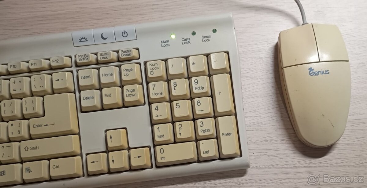 Retro PC Elonex WS-425X z roku 1993 - 18