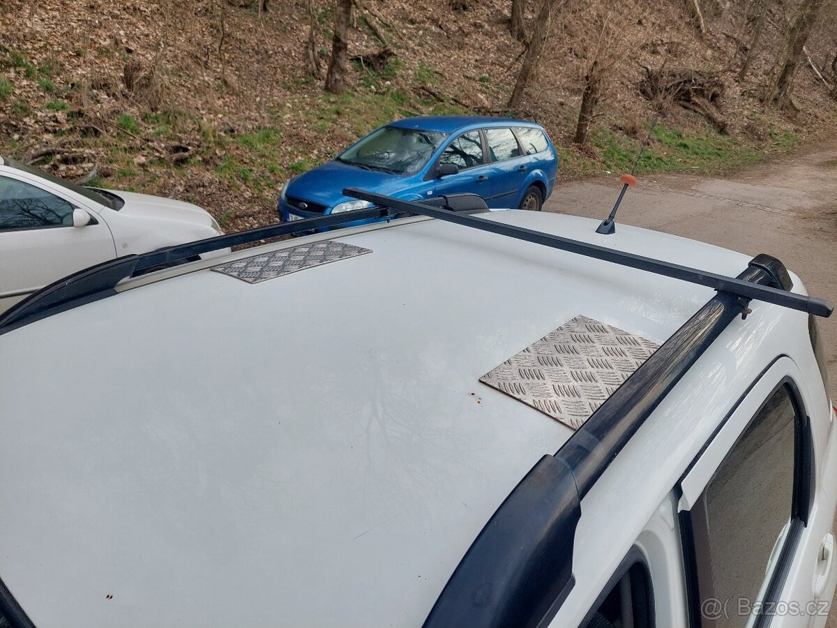 Daihatsu Terios 1.5, 77kw, 4x4, rok 2008... - 18