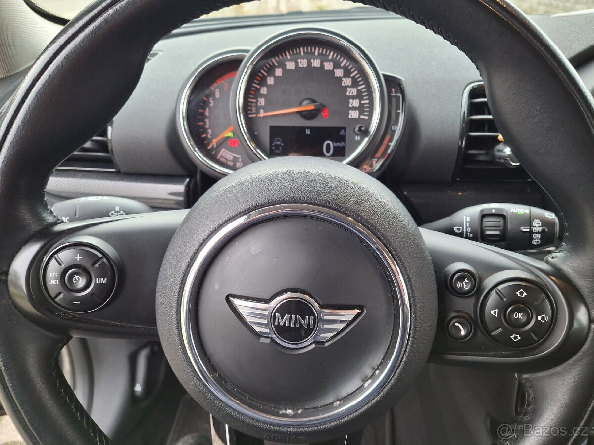 MINI COOPER CLUBMAN 1,5 BENZÍN 100 KW - 18