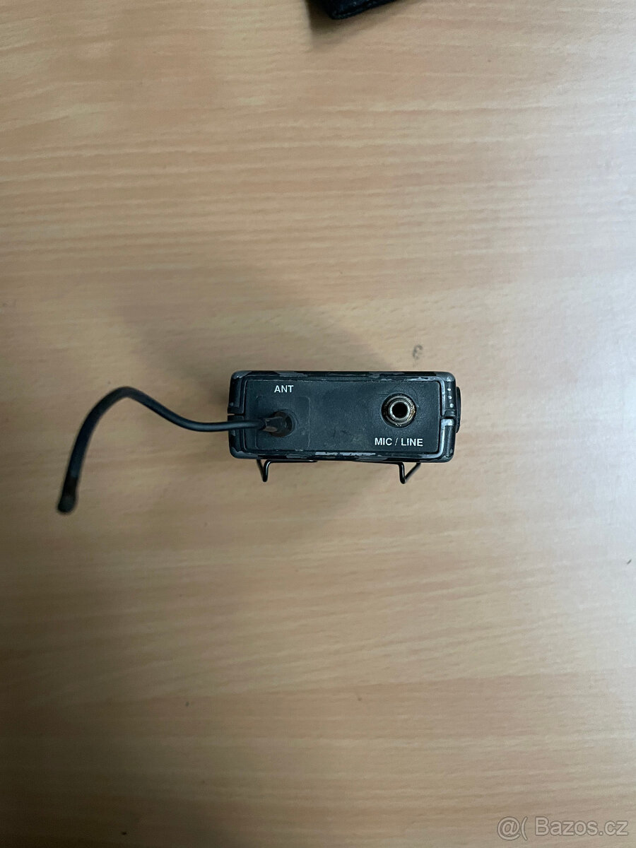 Sennheiser bezdrátová sada - 18