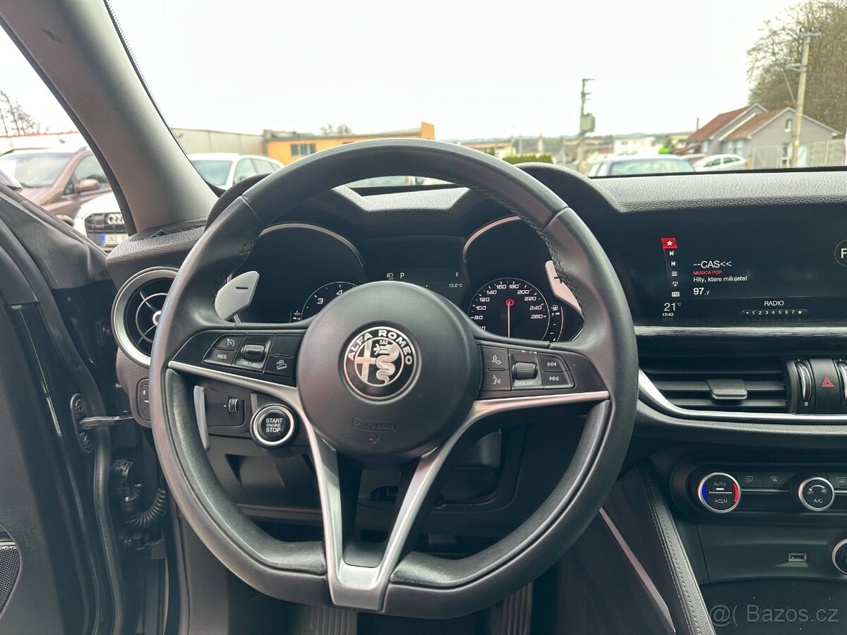 Alfa Romeo STELVIO 2.2JTDM - 18