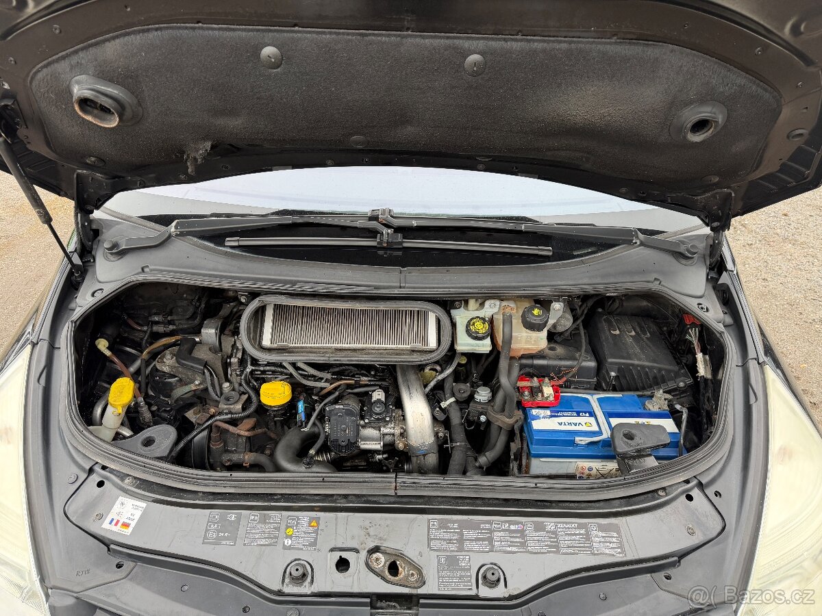 Renault Espace 2.0 DCI 7 Míst - 18