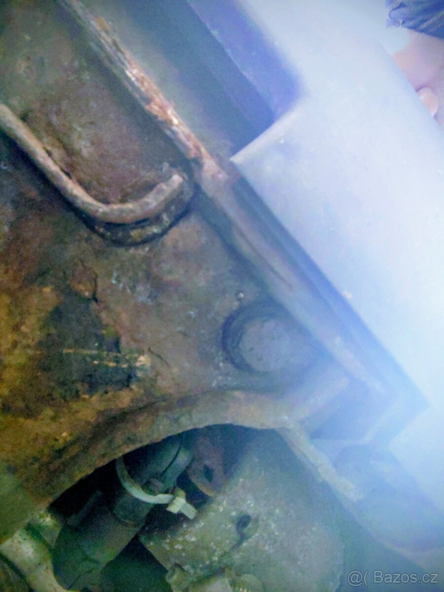 Na náhradní díly VW Sharan 2.0 TDi 103 kW, motor BRT - 18