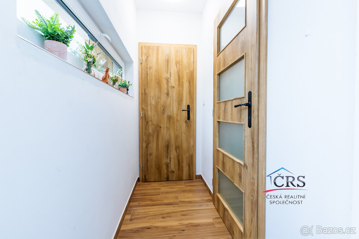 Kompletně zrekonstruovaná chata k trvalému bydlení - Říčany - 18