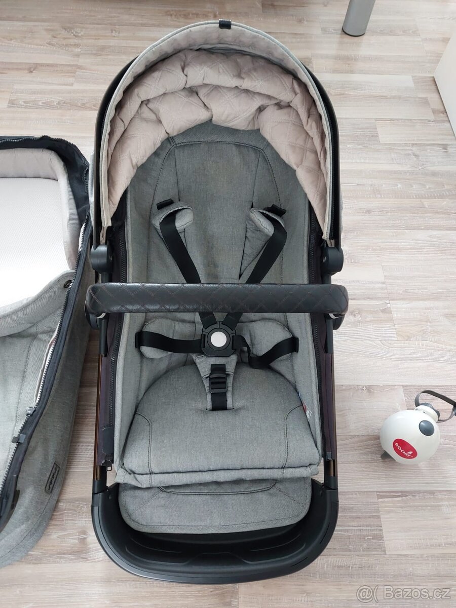 Prodám kočárek vojkombinaci Joolz day 3 Studio graphite grey - 18