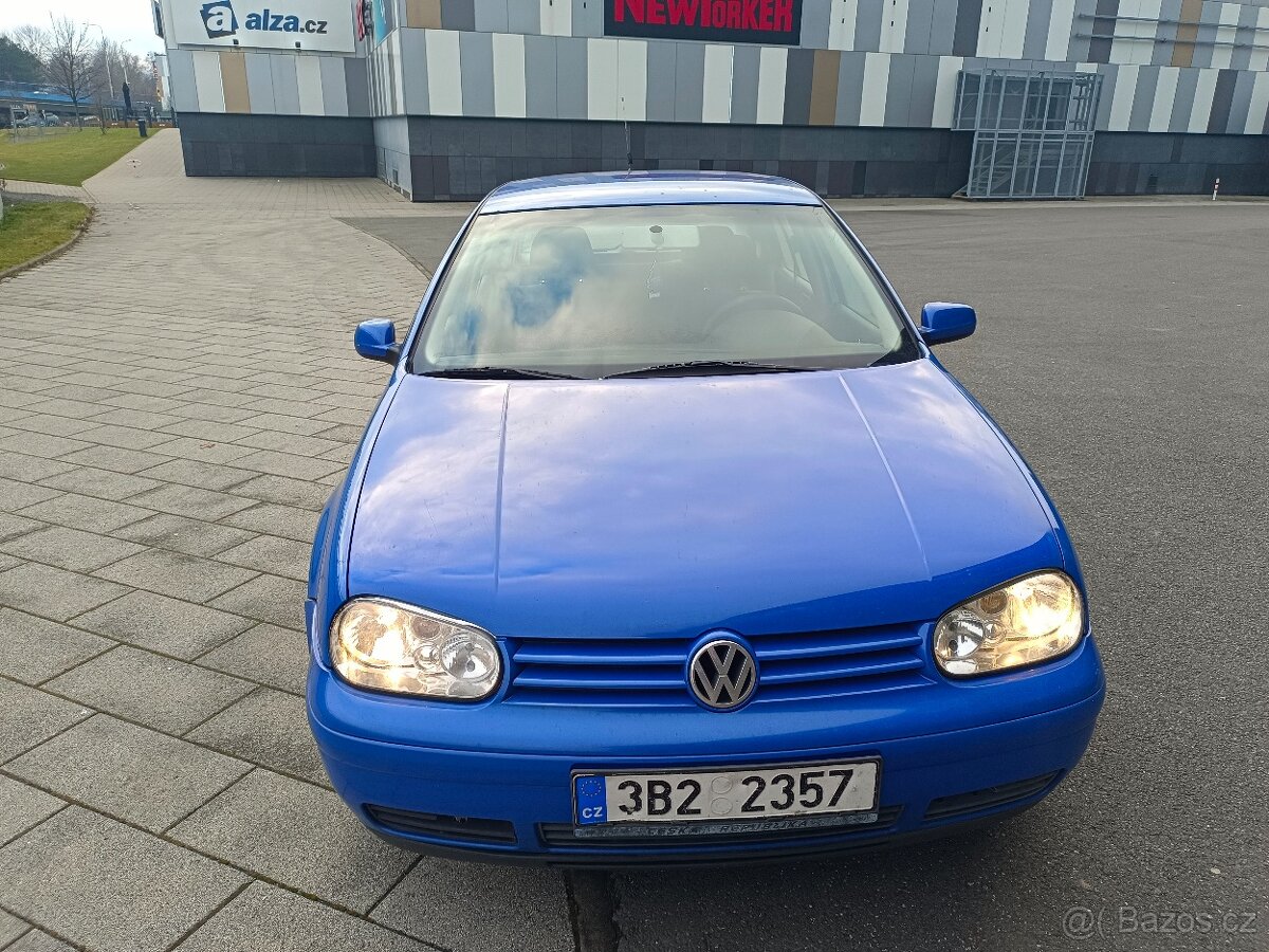 VW Golf lV 1.6 16V, STK 2027 - 18